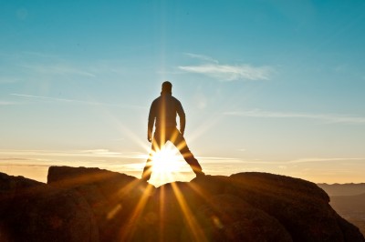 Usikubali kirahisi, komaa