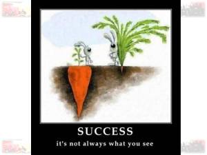 FURAHIA MAISHA, MAFANIKIO SIO KILA UNACHOPATA, BALI MAISHA ULIYOISHI.